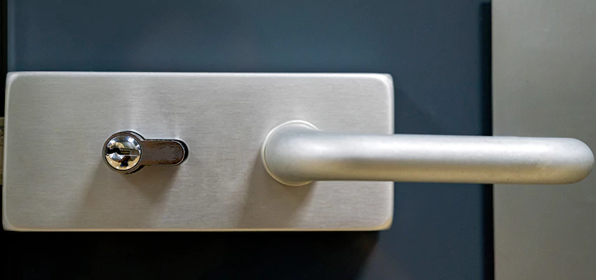 Change Patio Door Locks in Hercules, California